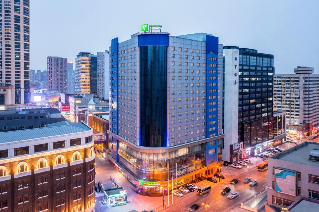 Holiday Inn Express City Centre Dalian By Ihg Exterior foto