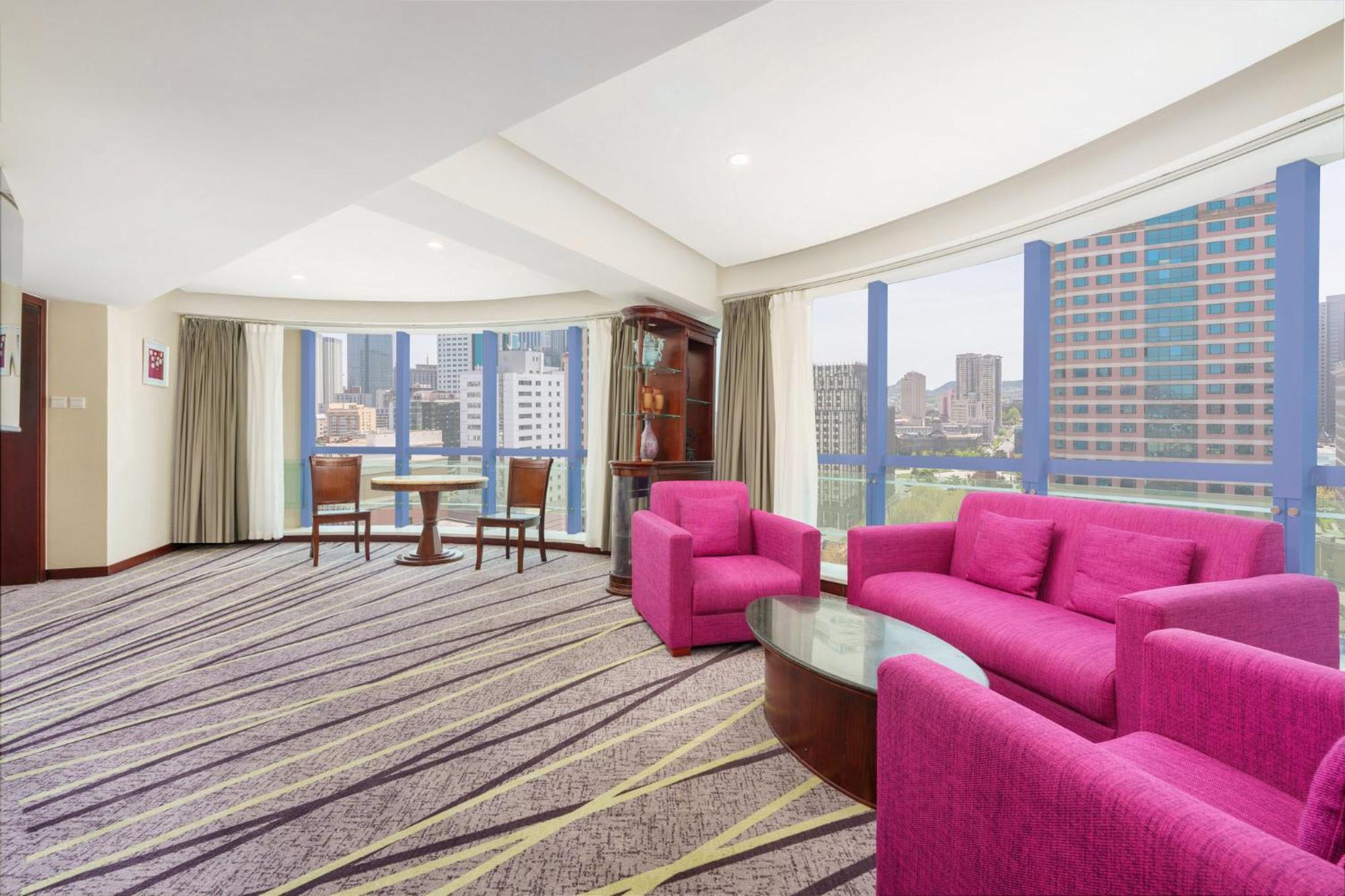 Holiday Inn Express City Centre Dalian By Ihg Exterior foto